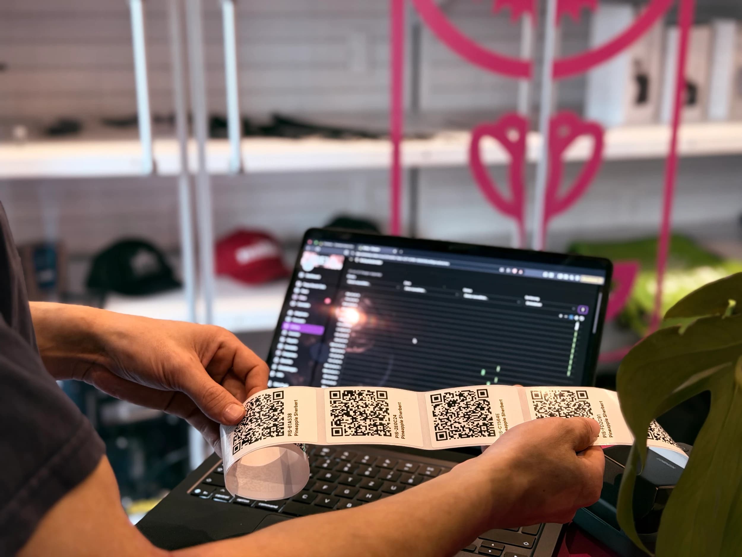 QR-Code-Etiketten für die Abgabedokumentation beim Freya Social Club e.V. in Münster